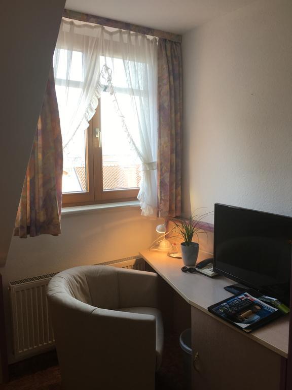Hotel & Restaurant Park Cafe Isa Erfurt Luaran gambar