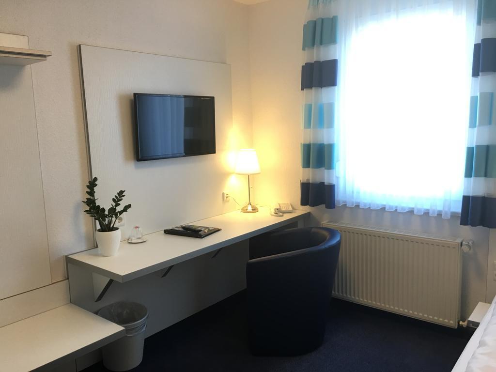 Hotel & Restaurant Park Cafe Isa Erfurt Luaran gambar