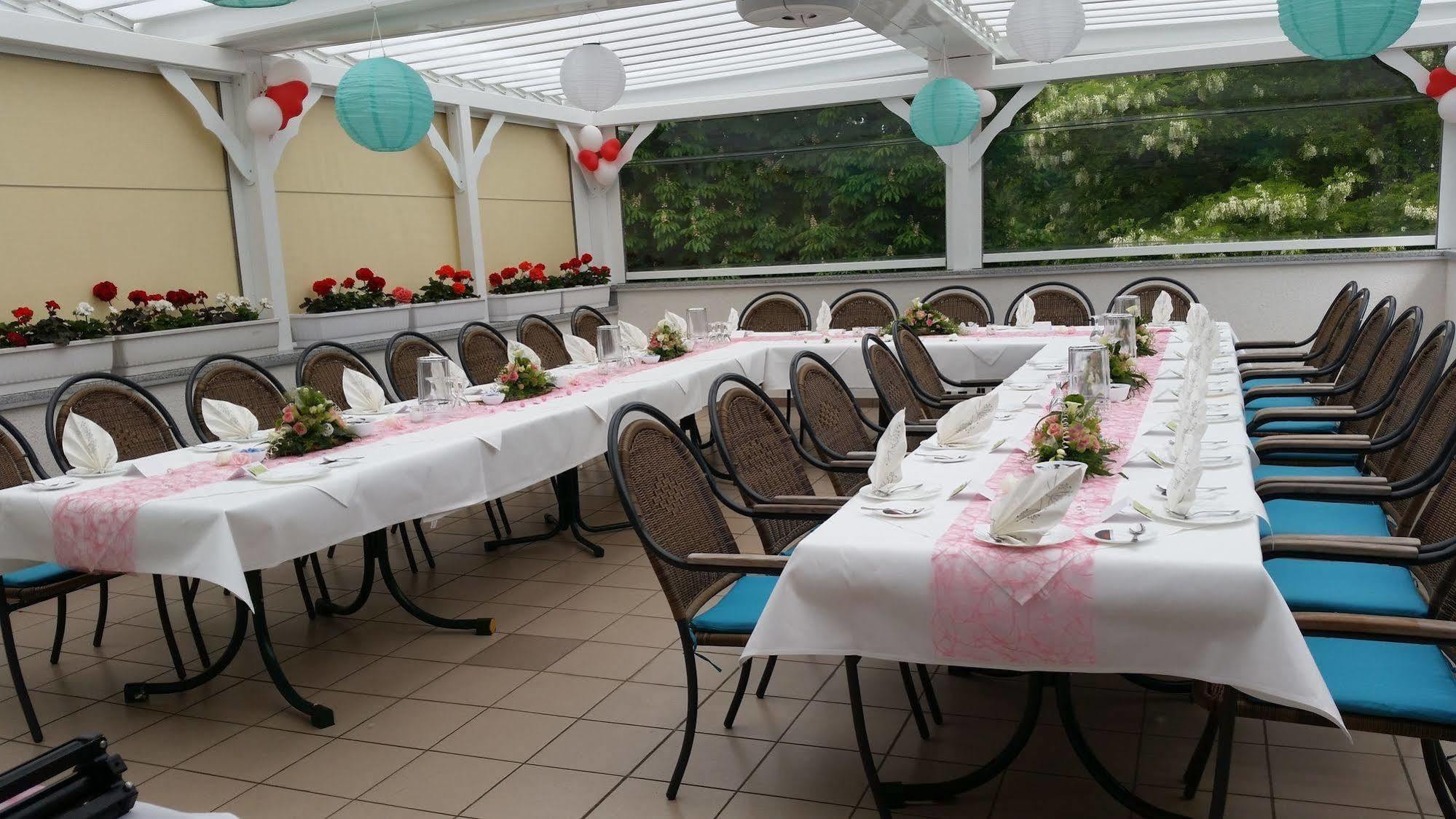 Hotel & Restaurant Park Cafe Isa Erfurt Luaran gambar